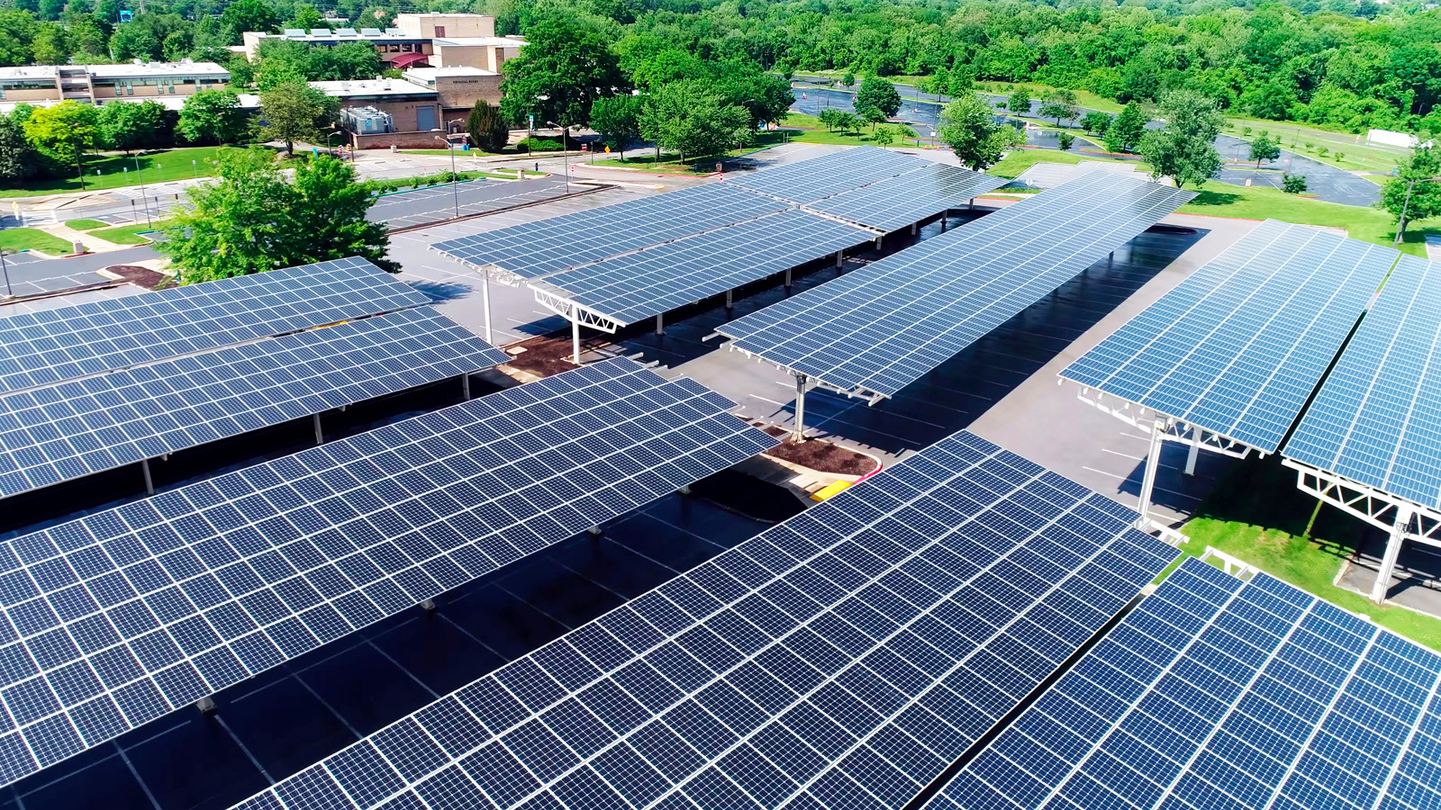 Parking lot sola rpanels distributed energy resources